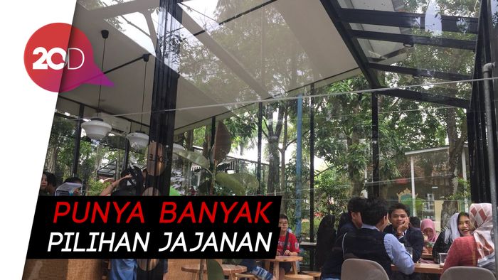 Nongki Asyik Dalam Rumah Kaca Mungil di Sentul