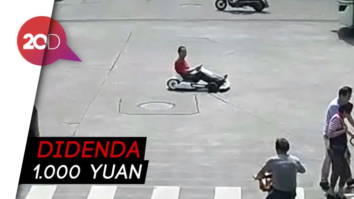 Kendarai Gokart Milik Cucunya di Jalanan, Pria di China Diciduk
