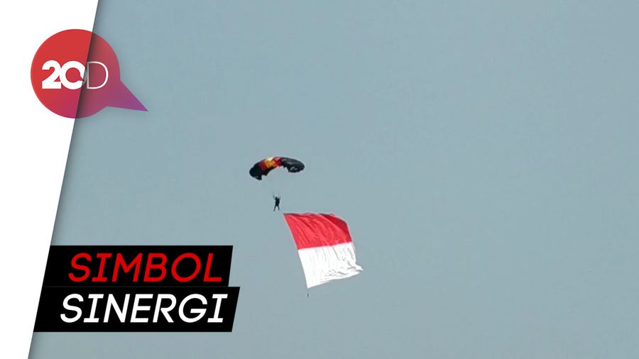 Atraksi TNI-Polri Meriahkan HUT ke-73 Bhayangkara