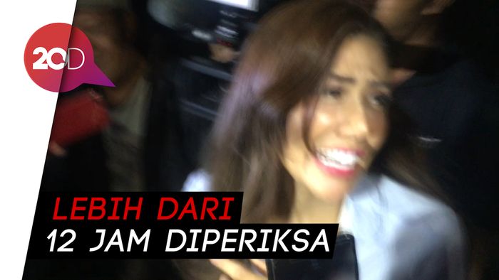 Rey Utami Kabur saat Ditanyai soal Pemeriksaan Polisi