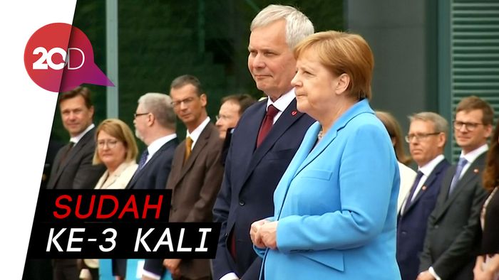 Kanselir Jerman Angela Merkel Kembali Gemetar di Depan Publik