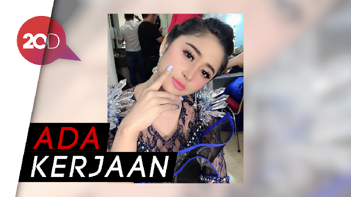 Dewi Persik 2 Kali Mangkir Pemeriksaan Penyidik