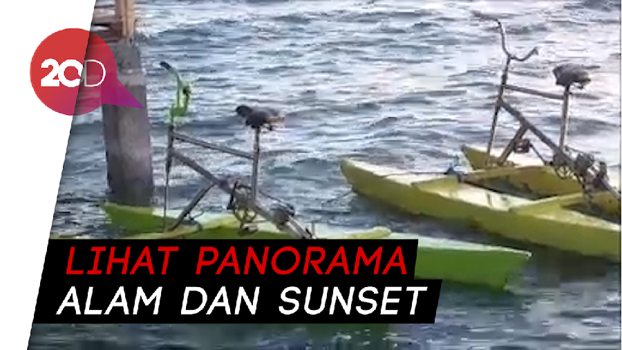 Sensasi Bermain Sepeda Laut di Polewali Mandar