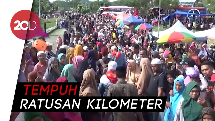 Tiket Pesawat Mahal, Calon Jemaah Haji Pasangkayu ke Makassar Naik Bus