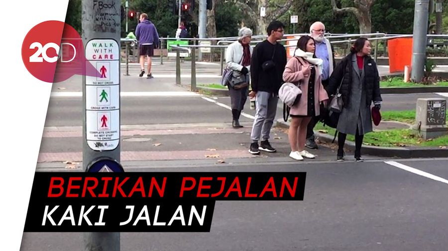 Jangan Asal Nyelonong, Ini Cara Menyeberang Jalan di Melbourne! Jangan Asal Nyelonong, Ini Cara Menyeberang Jalan di Melbourne!