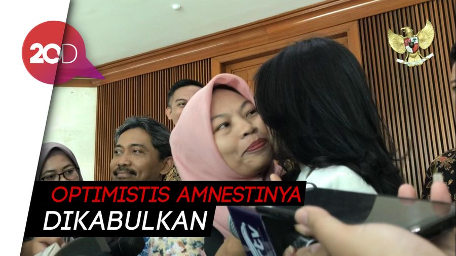 Baiq Nuril: Cuma Bapak Jokowi yang Bisa Beri Keadilan