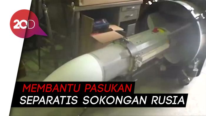 Polisi Italia Gerebek Gudang neo-Nazi, Rudal Hingga Senjata Disita