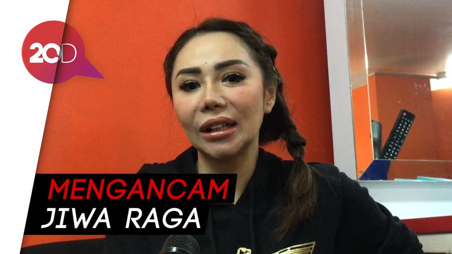 Femmy Permatasari Pikir-pikir Damai dengan Mantan Istri Suami