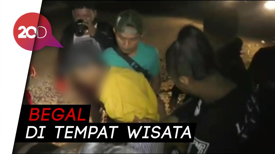 Dua Bocah Pelaku Begal di Kendari Ditangkap Dua Bocah Pelaku Begal di Kendari Ditangkap