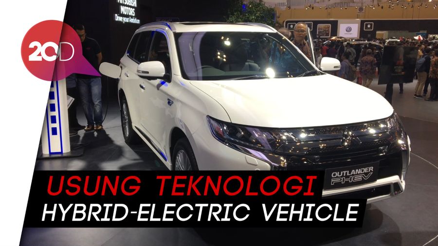 Outlander PHEV, Mobil Listrik yang Bisa Disulap Jadi Generator