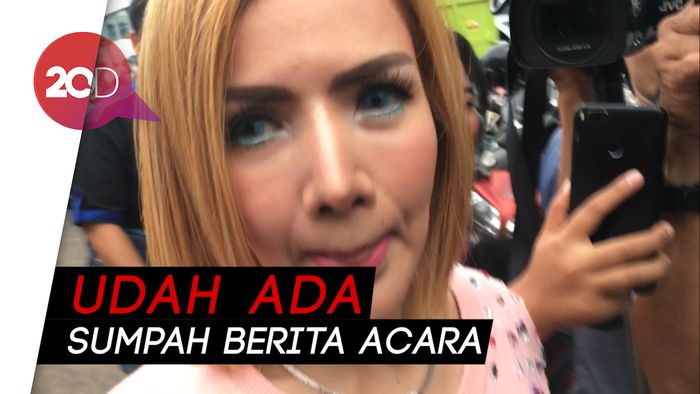 Barbie Kumalasari Tantang Bukti yang Sebut Dirinya Sarjana Halu