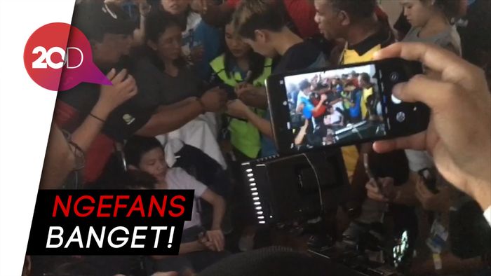 Foto dengan The Minions, Asa Samuel Bocah Disabilitas Terwujud