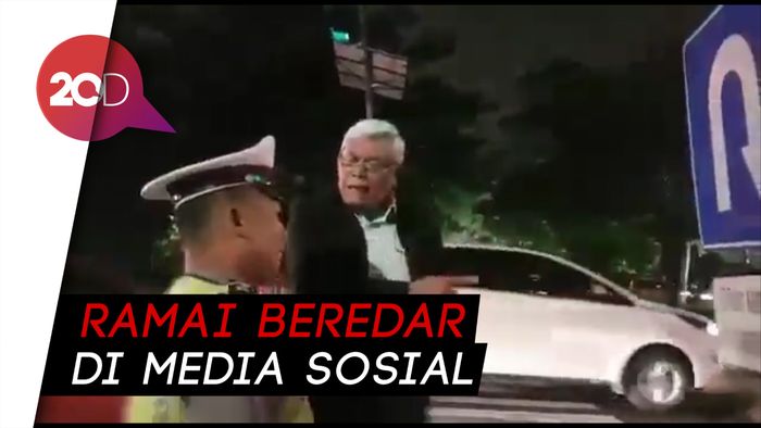 Viral Polantas Surabaya Diceramahi Profesor soal Rambu Lalin