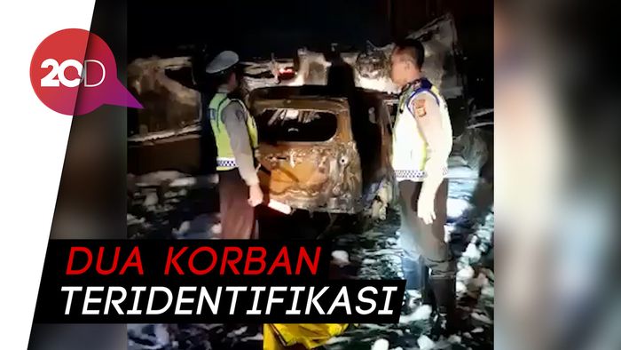 Truk Pertamina Terbakar di GT Wiyoto Wiyono, 3 Orang Tewas