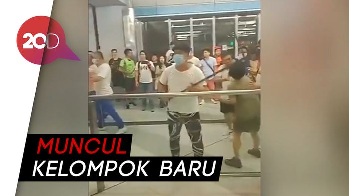 Geng Kriminal Bentrok dengan Pengunjuk Rasa di Hong Kong