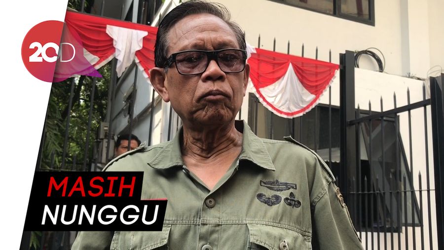 Tessy dan Tarzan Srimulat Jenguk Nunung ke Polda