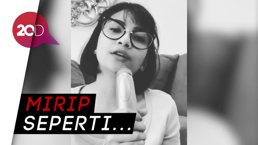 Posting Video Nyanyi, Mik Vanessa Angel Bikin Gagal Fokus