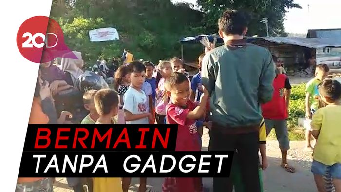  Begini Cara Mahasiswa Kendari Peringati Hari Anak Nasional