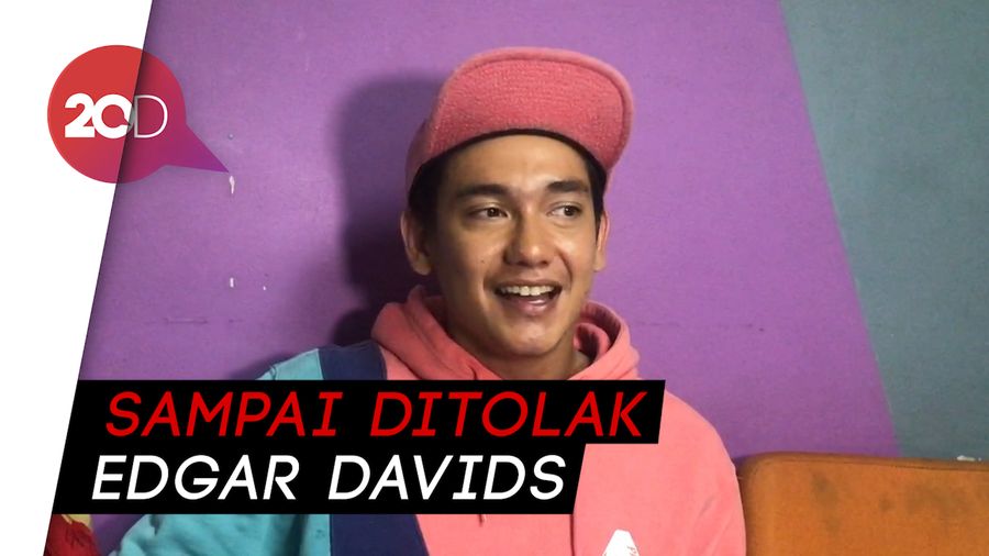 Cerita Adipati Dolken Foto Bareng Cristiano Ronaldo