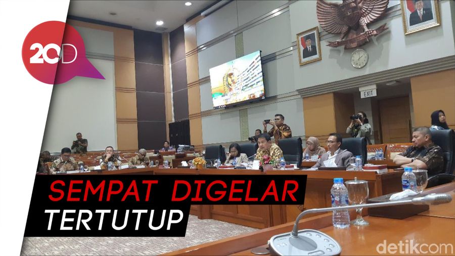 Komisi III DPR Gelar Rapat Pleno Amnesti Baiq Nuril