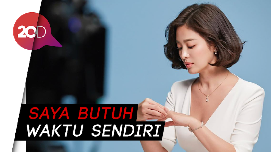 Resmi Cerai, Song Joong Ki Lenyap dari Instagram Song Hye Kyo