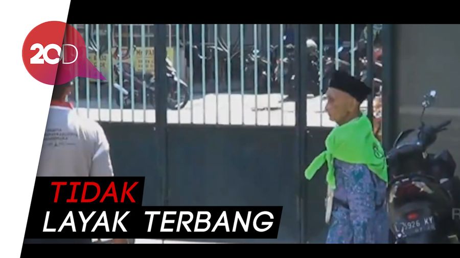 Calon Haji Pikun, Keberangkatan ke Tanah Suci Ditunda