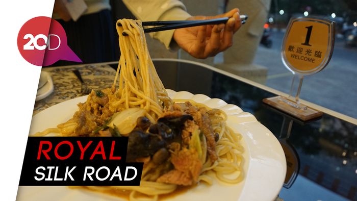Resto Ini Sajikan Masakan China Halal, Ada Mie Tarik Sapi Enak!