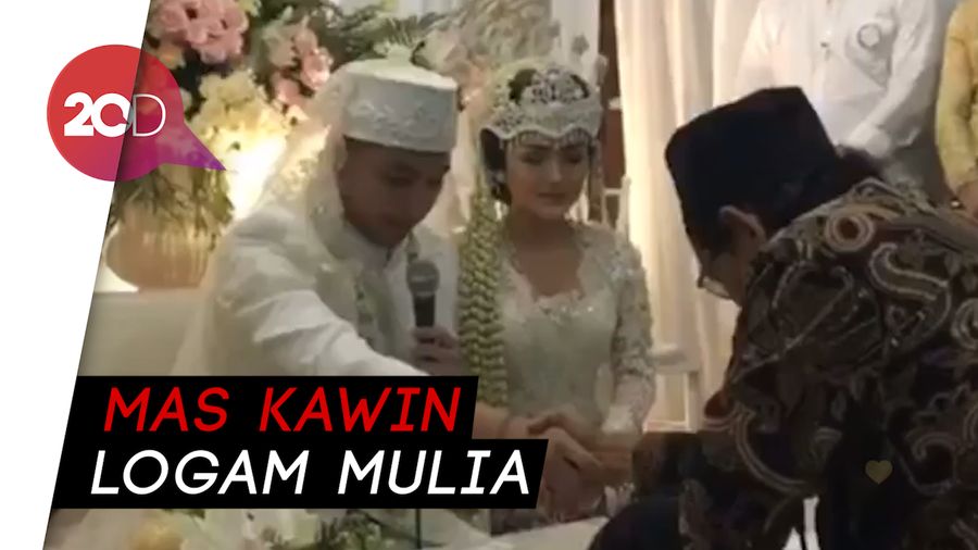 Selamat! Siti Badriah dan Krisjiana Resmi Menikah
