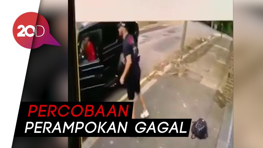 Detik-detik Oezil dan Kolasinac Lawan Rampok Bersajam