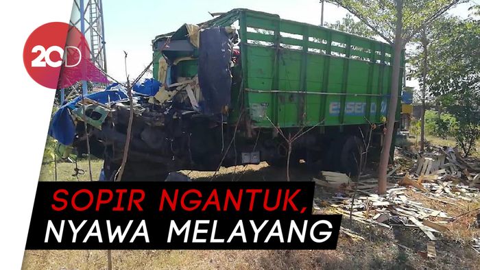 Dua Truk Tabrakan di Tol Gempas, Dua Orang Tewas di Tempat