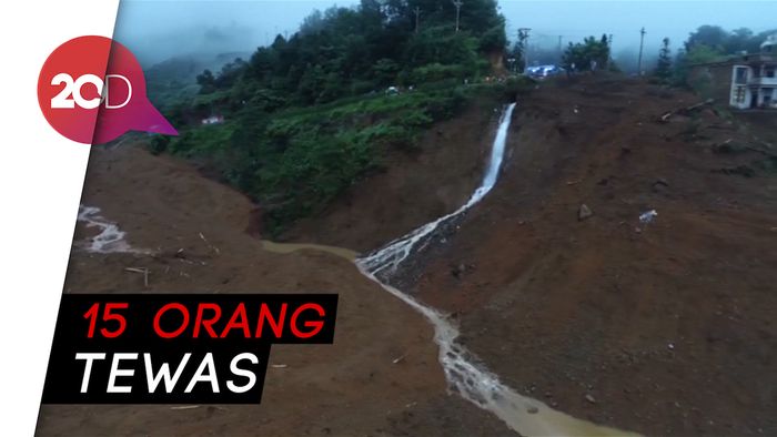 Evakuasi Korban Tanah Longsor di China, 30 Orang Masih Hilang