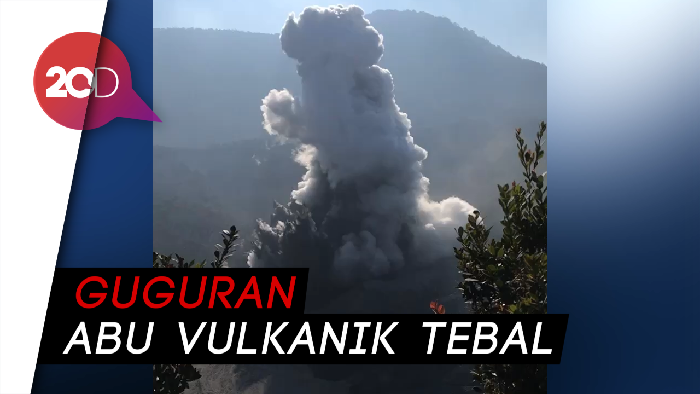 Kepanikan Warga Pasca Gunung Tangkuban Perahu Erupsi