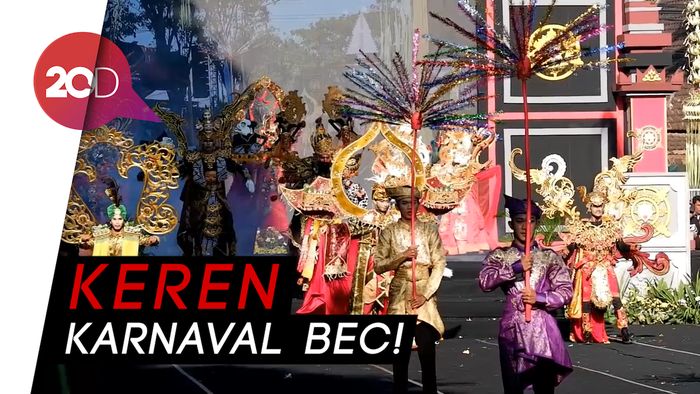 Menteri Pariwisata Terpukau Buka Banyuwangi Ethno Carnival