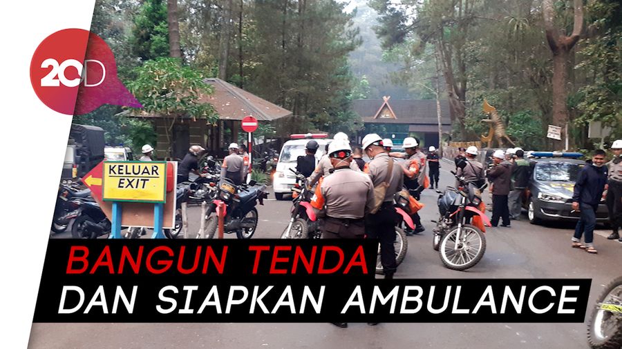 Pasca Ditutup Sementara, Polisi Disiagakan di Kawasan Wisata Tangkuban Perahu
