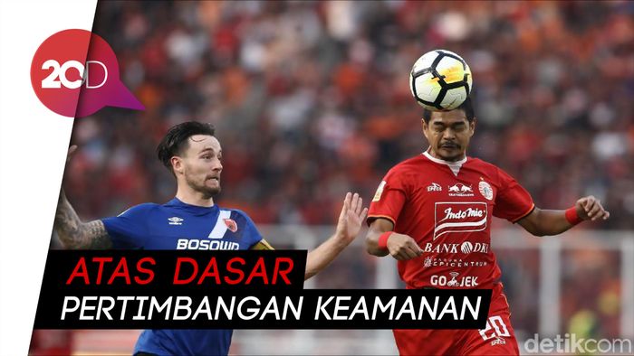 Suasana Stadion Saat Final PSM Vs Persija Ditunda