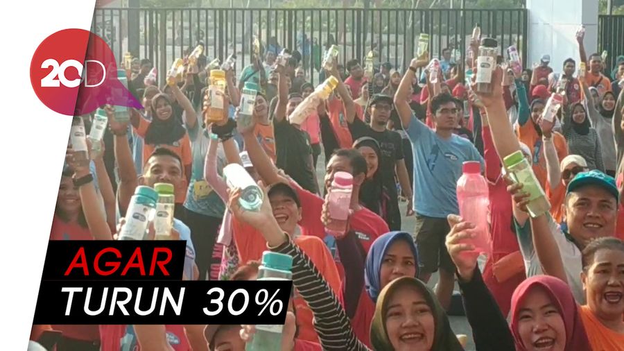KLHK Dorong Pemda Buat Kebijakan Kurangi Sampah Plastik