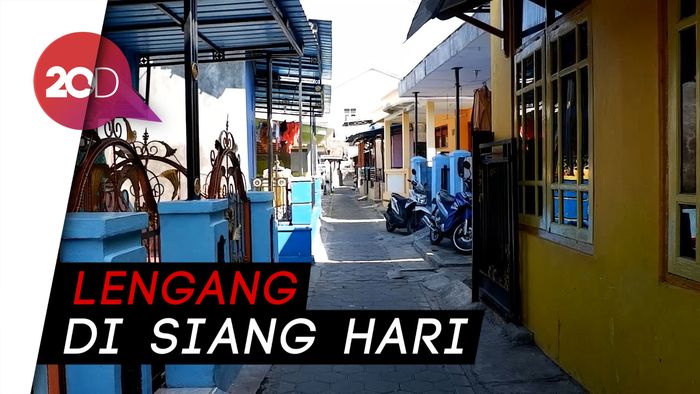 Suasana Siang Hari di Kelurahan yang Diteror Penggedor Pintu Misterius