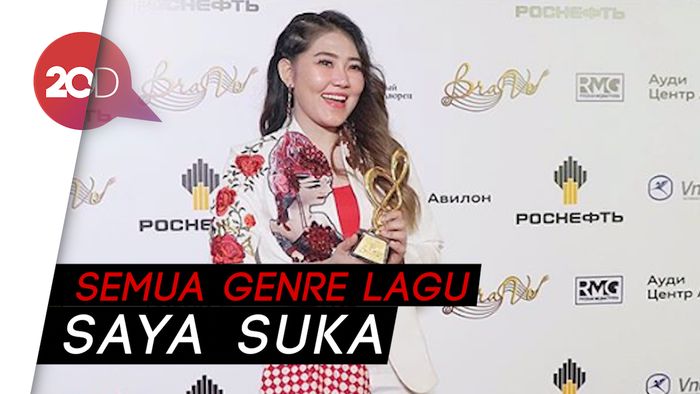 Usai Dangdut, Via Vallen Banting Setir Jadi Penyanyi Pop?