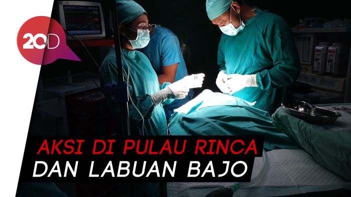 Ekspedisi Dokter Gigi, Bebersih Pantai hingga Ajari Bocah Sikat Gigi