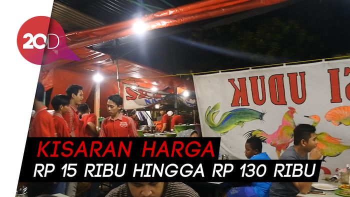 Nikmatnya Makan Aneka Seafood Murah di Warung Tenda 