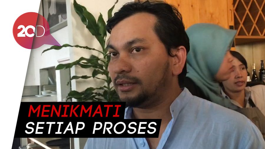 Tompi Cerita Bedanya Jadi Sutradara dan Dokter Bedah Plastik