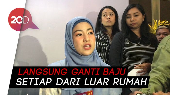 Cara Natasha Rizky Lindungi Keluarga dari Polusi