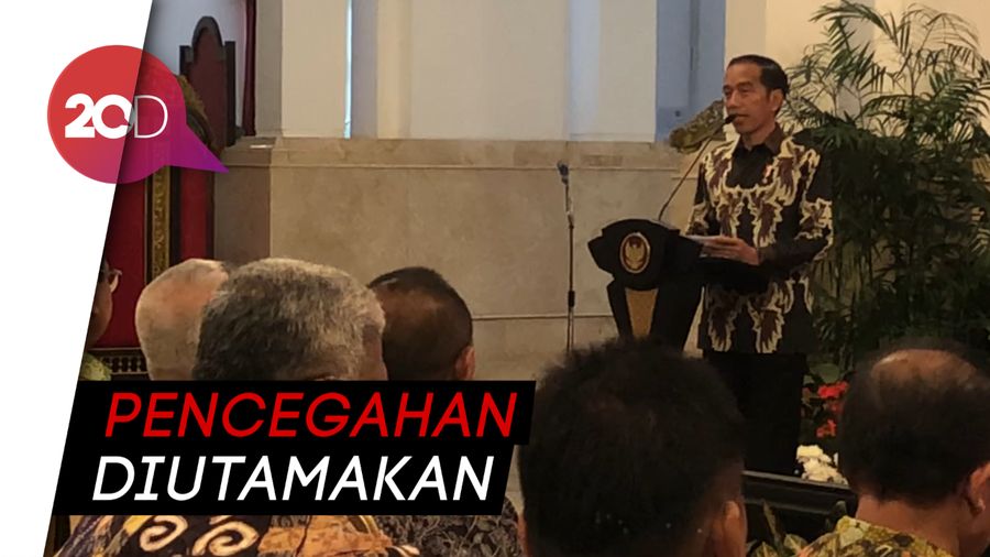 Cegah Karhutla, Jokowi: Jangan Biarkan Api Membesar!
