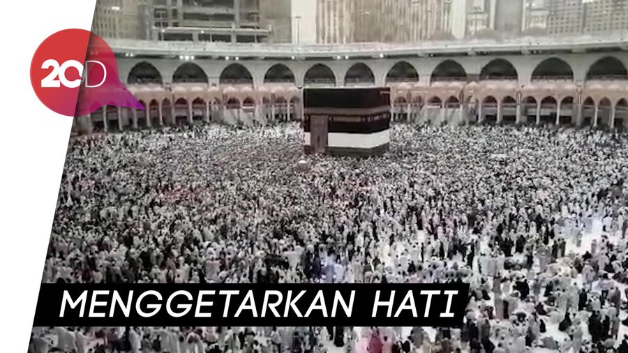Dini Hari yang Hangat di Masjidil Haram