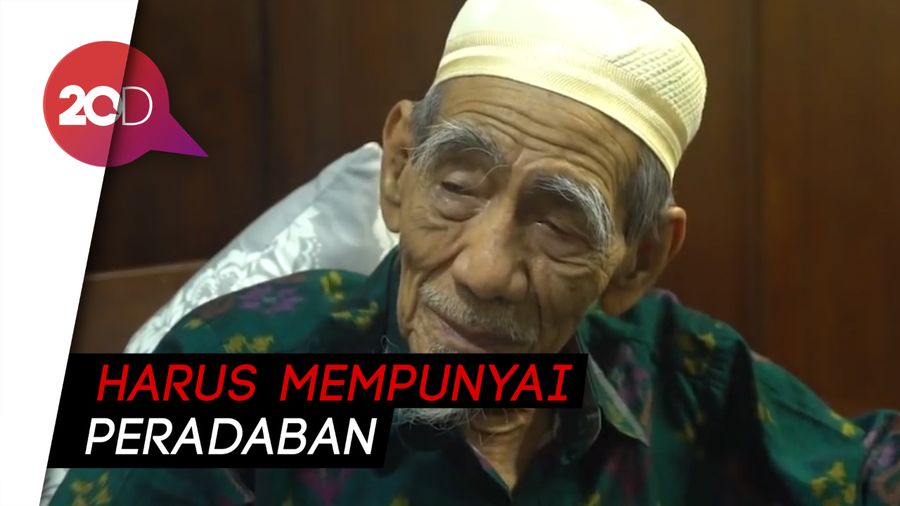 Mengenang Mbah Moen dengan Nasihat Toleransinya