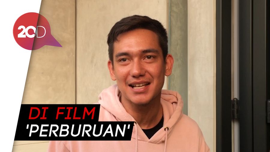 Totalitas Adipati Dolken Ganti Wajah Demi Hardo