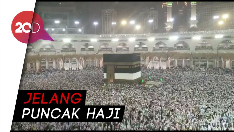Lautan Manusia di Masjidil Haram