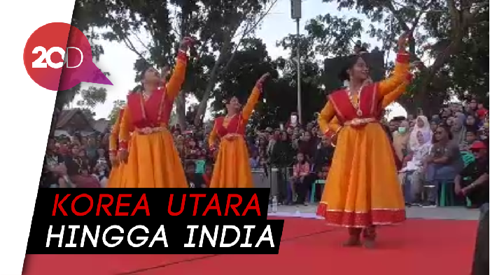 Ratusan Anak Sekolah Antusias Saksikan Street Dance 3 Negara