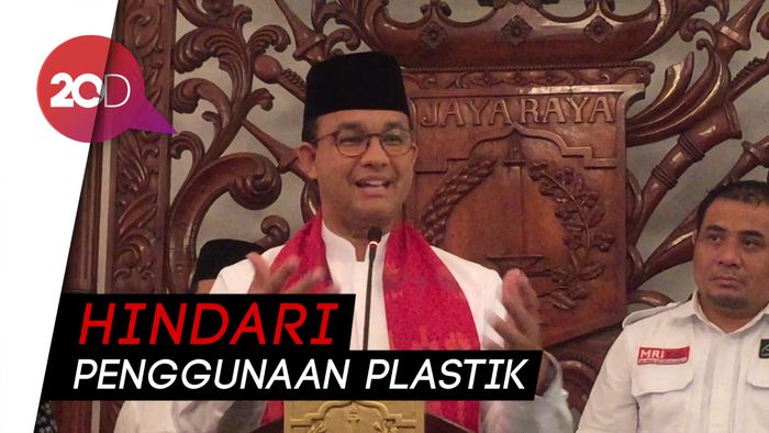 Anies Akan Bagikan Daging Kurban Pakai Besek Bambu 