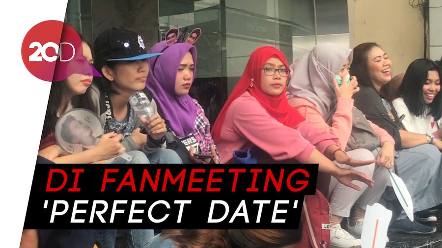 Foto Bareng Siwon SuJu, Fans Girang Sampai Menangis